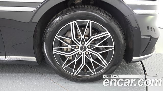 Genesis G90 из Кореи Encar