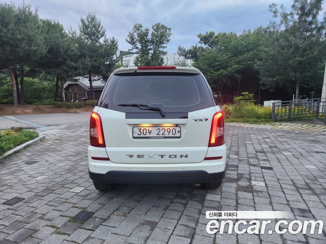 Ssangyong Rexton из Кореи Encar