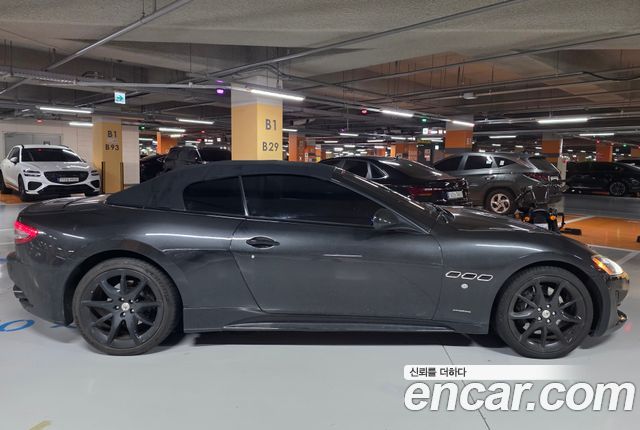 Maserati Gran Cabrio 4.7 Sport — пробег 81 500 км — фото 5 из 5