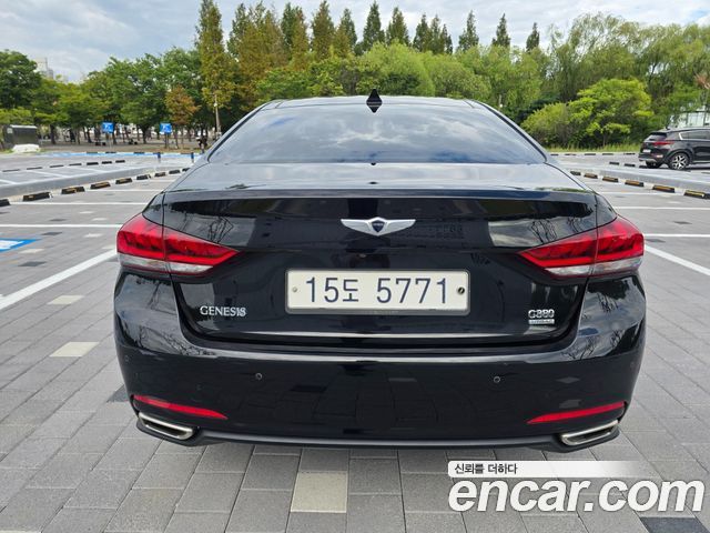 Hyundai Genesis из Кореи Encar