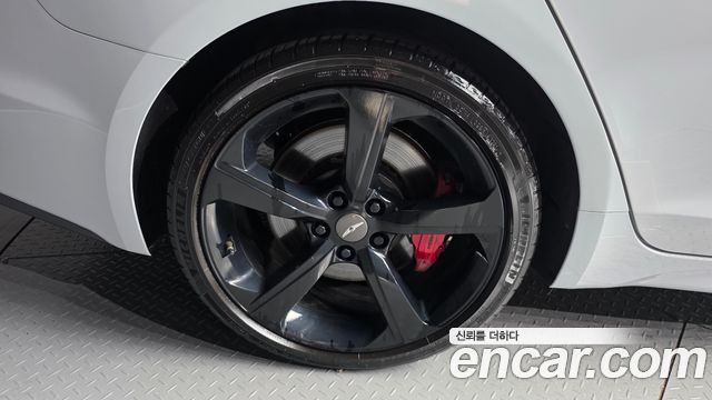 Genesis G70 3.3T Sport AWD Elite — пробег 74480 км