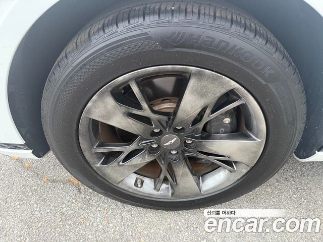 Genesis GV70 из Кореи Encar