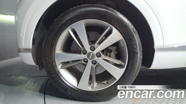 Genesis GV80 из Кореи Encar