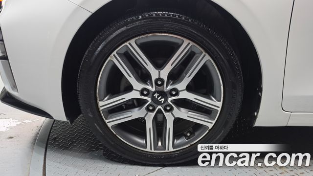 Kia K3 из Кореи Encar