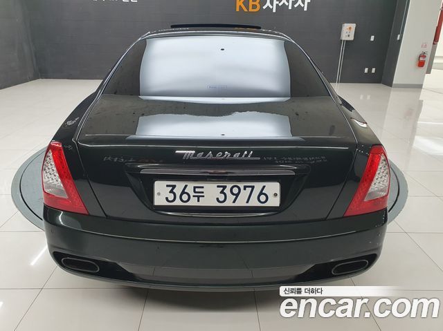 Maserati Quattroporte из Кореи Encar