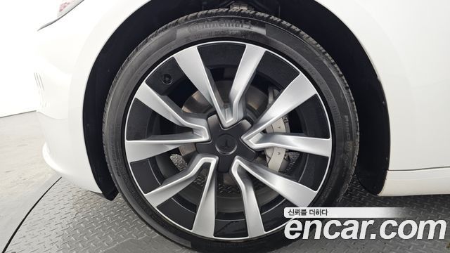 Tesla Model 3 Long Range AWD — пробег 37 698 км