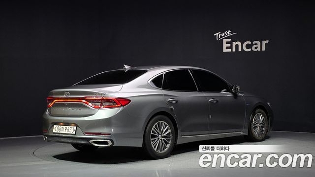 Hyundai Grandeur из Кореи Encar