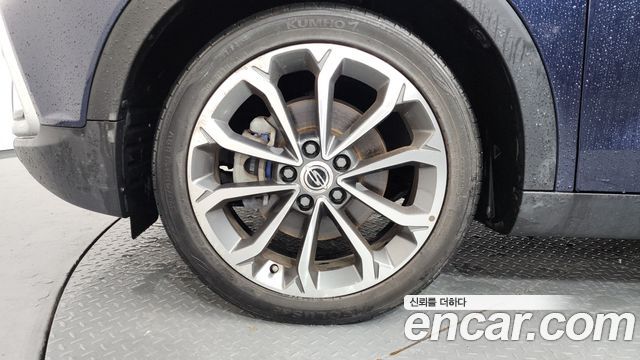 Ssangyong TIBOLI из Кореи Encar