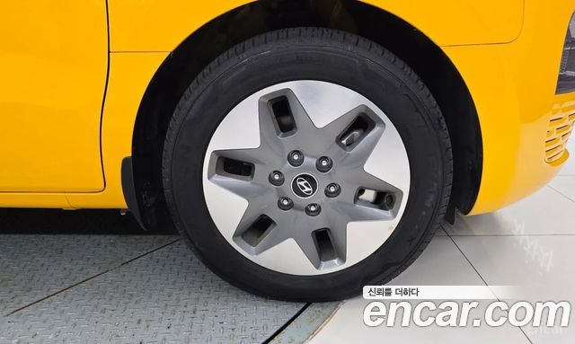 Hyundai Staria из Кореи Encar
