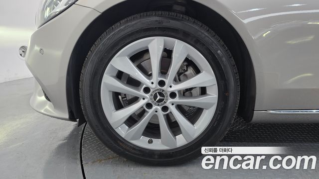Mercedes-Benz C-Class из Кореи Encar