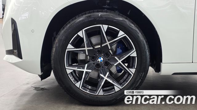 BMW X3 xDrive 20 M Sport — пробег 15 728 км — фото 5 из 5