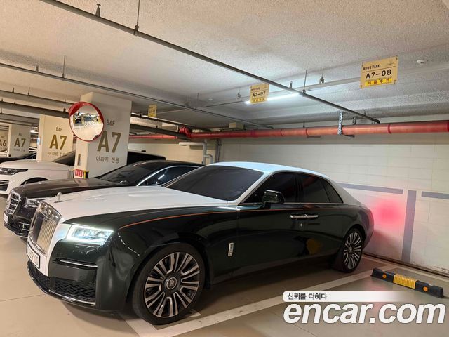 Rolls-Royce Ghost 6.7 V12 — пробег 43 000 км