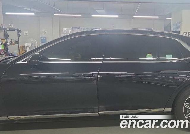 Genesis G90 Gasoline 3.5 Turbo AWD — пробег 61 593 км