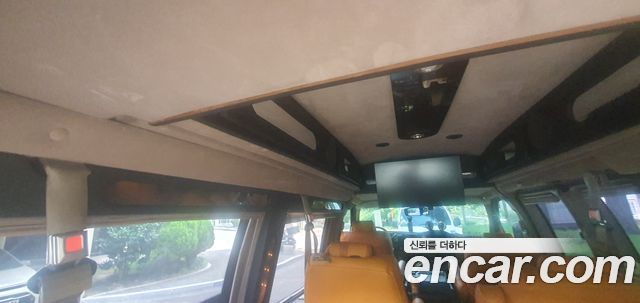 Chevrolet Chevy Van 9-Seater — пробег 184 000 км