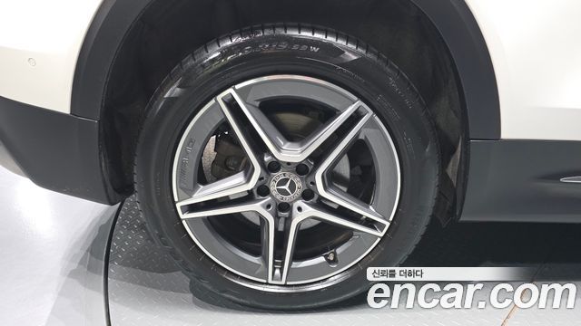 Mercedes-Benz GLB-Class из Кореи Encar
