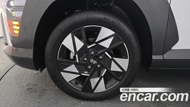 Hyundai Kona из Кореи Encar