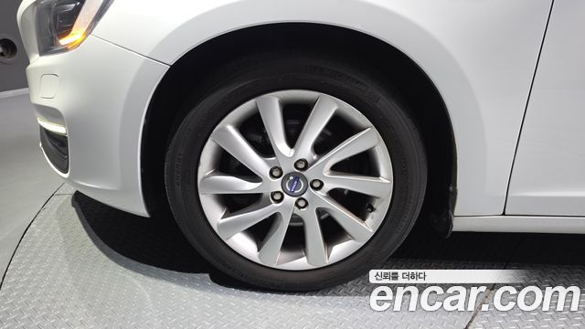 Volvo S60 D2 2nd — пробег 50 563 км