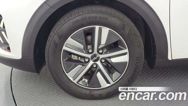 Kia Niro из Кореи Encar