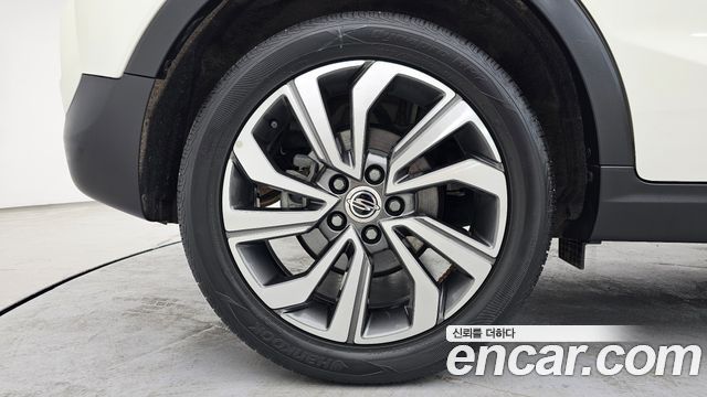 Ssangyong TIBOLI из Кореи Encar