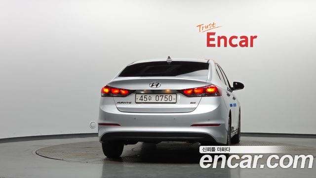 Hyundai AVANTE из Кореи Encar