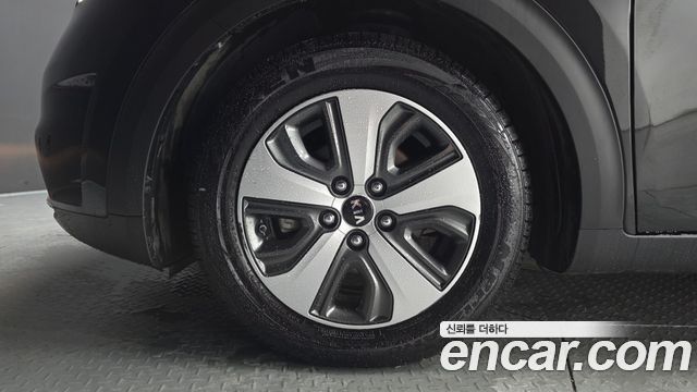 Kia Niro из Кореи Encar