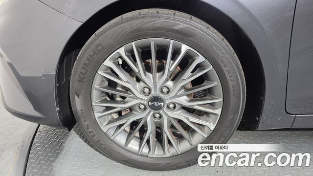 Kia K3 из Кореи Encar