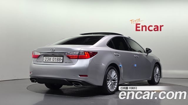 Lexus ES из Кореи Encar