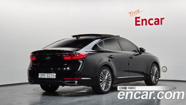 Kia K7 из Кореи Encar