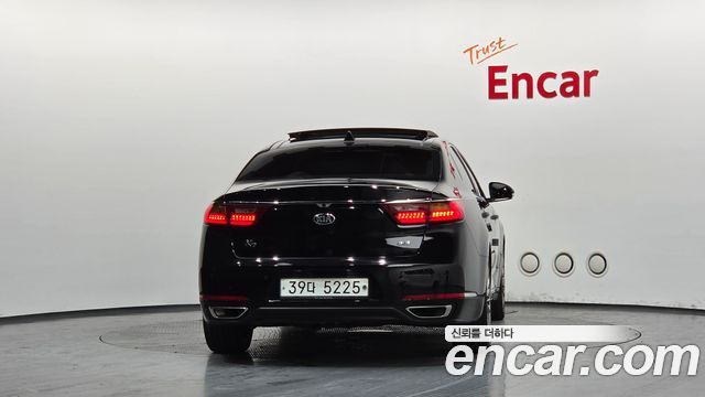 Kia K7 из Кореи Encar