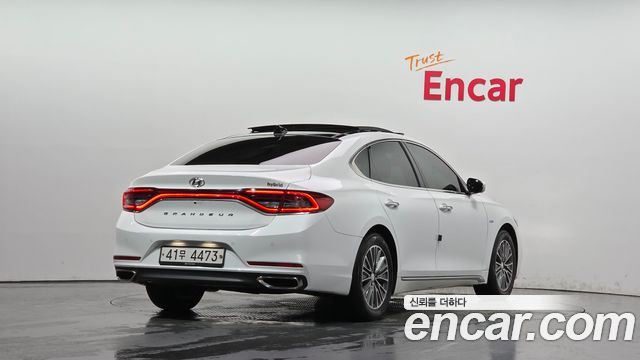 Hyundai Grandeur из Кореи Encar