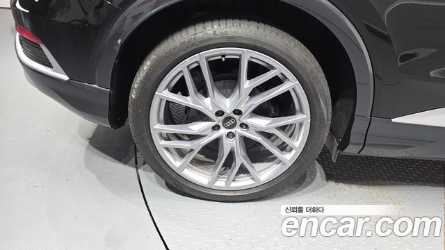 Audi Q4 e-tron из Кореи Encar