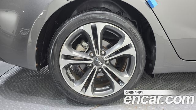 Kia K3 из Кореи Encar