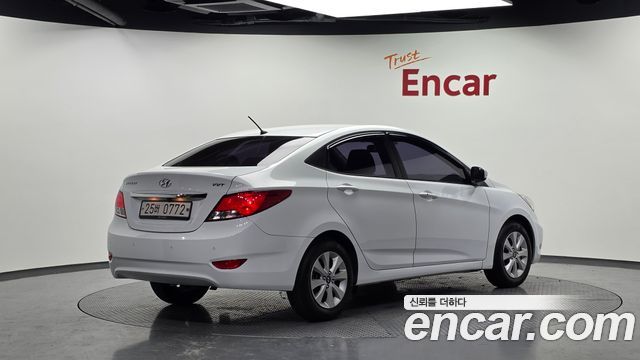 Hyundai Accent из Кореи Encar