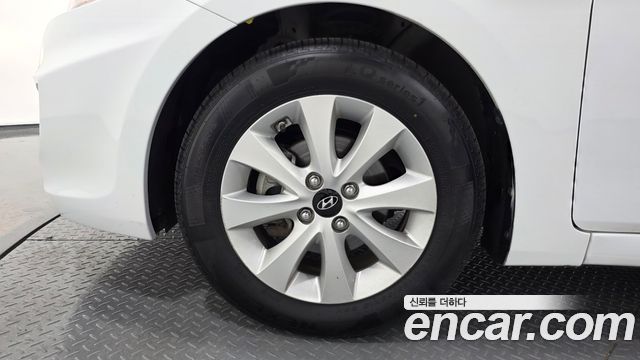 Hyundai Accent из Кореи Encar