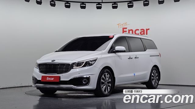 Kia Carnival из Кореи Encar