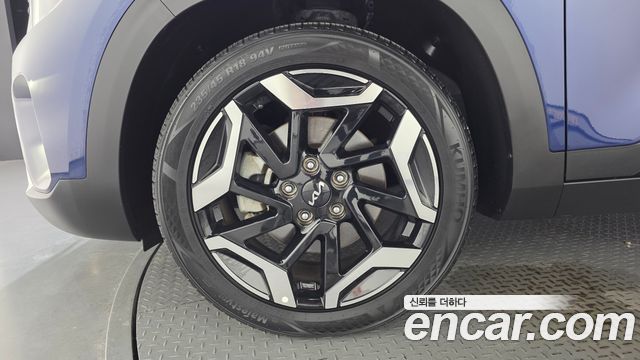 Kia Seltos из Кореи Encar