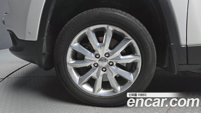 Jeep Cherokee 2.2 Diesel Limited 4WD — пробег 143 550 км — фото 5 из 5
