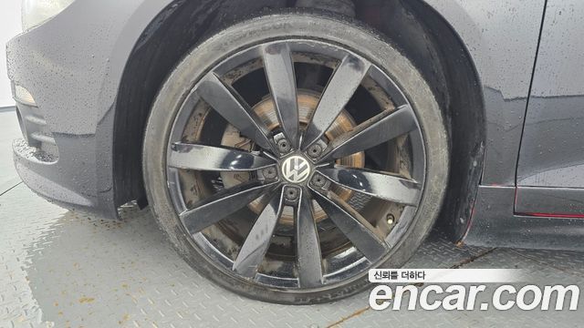 Volkswagen Scirocco 2.0 TDI R-Line — пробег 192 507 км