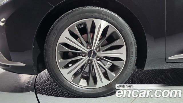 Kia K8 из Кореи Encar