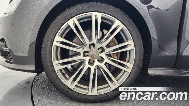 Audi A7 из Кореи Encar
