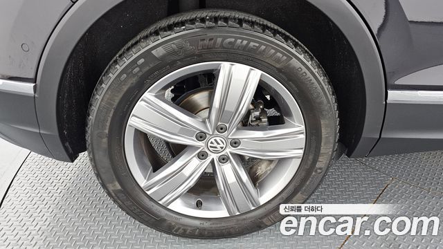 Volkswagen Tiguan из Кореи Encar