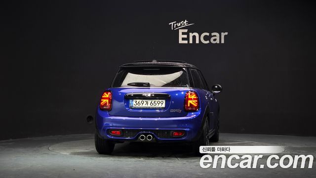 Mini Cooper из Кореи Encar