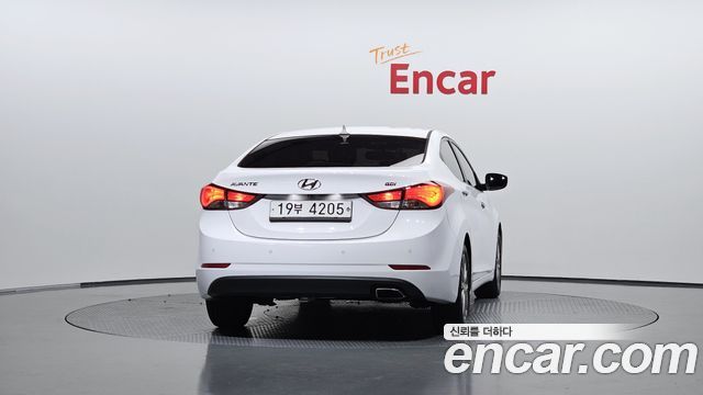 Hyundai AVANTE из Кореи Encar