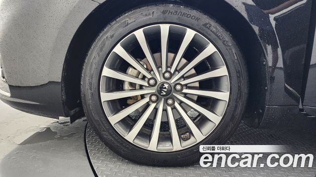 Kia K7 из Кореи Encar