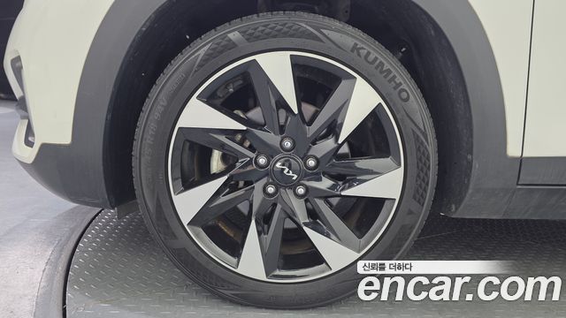 Kia Seltos из Кореи Encar