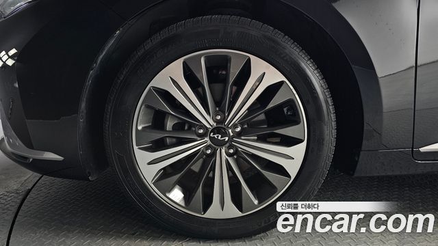 Kia K8 из Кореи Encar