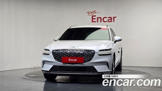 Genesis GV70 из Кореи Encar