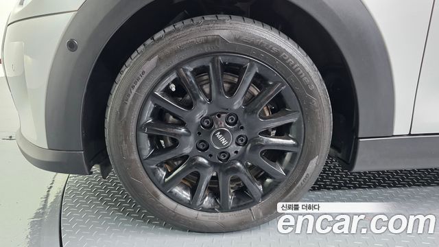 Mini Cooper из Кореи Encar