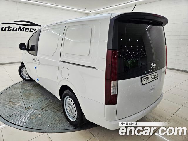 Hyundai Staria из Кореи Encar