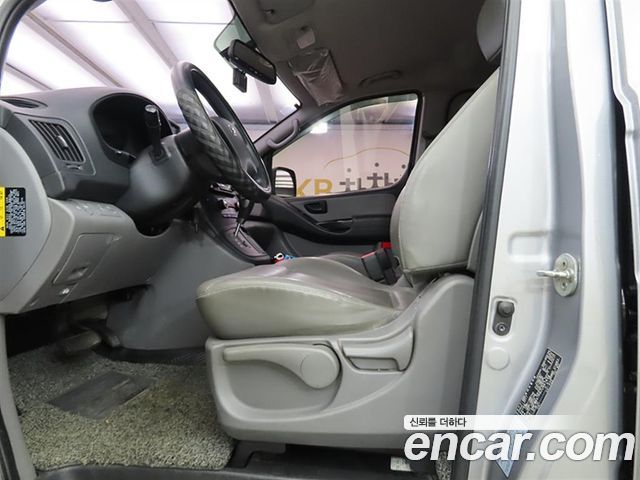 Hyundai Starex 5-Seater VAN Smart — пробег 280 491 км — фото 5 из 5